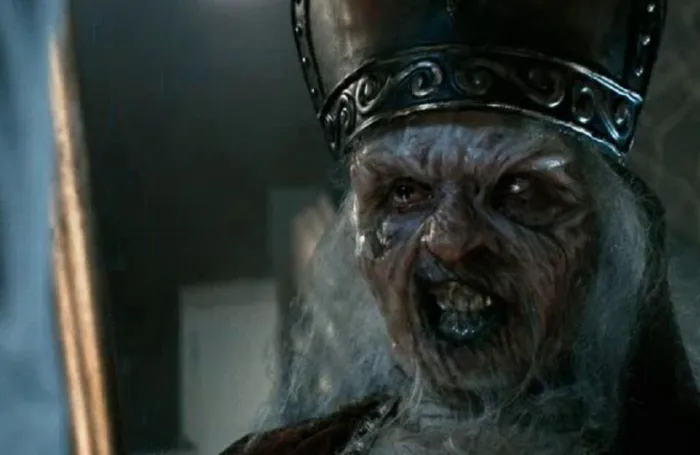 Scena iz filma Saint(2010) 2