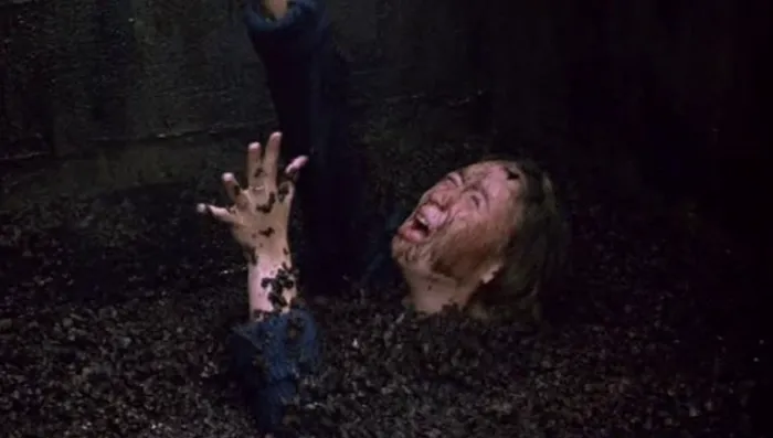 Scena iz filma Slaughter High(1986) 1