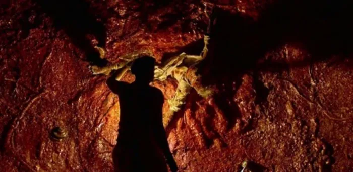 Scena iz filma Tumbbad(2018) 2