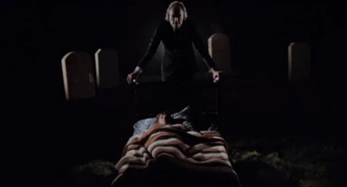 Scena iz filma Phantasm(1979) 1