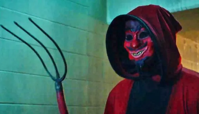 Scena iz filma Haunt(2019) 3