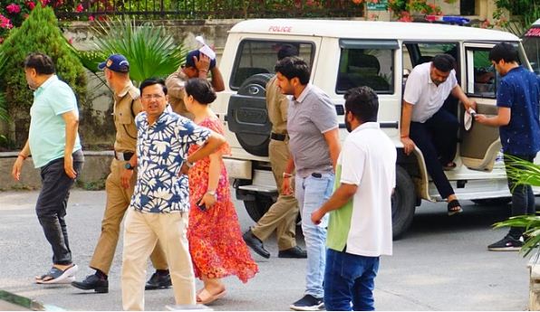 बिल्डर