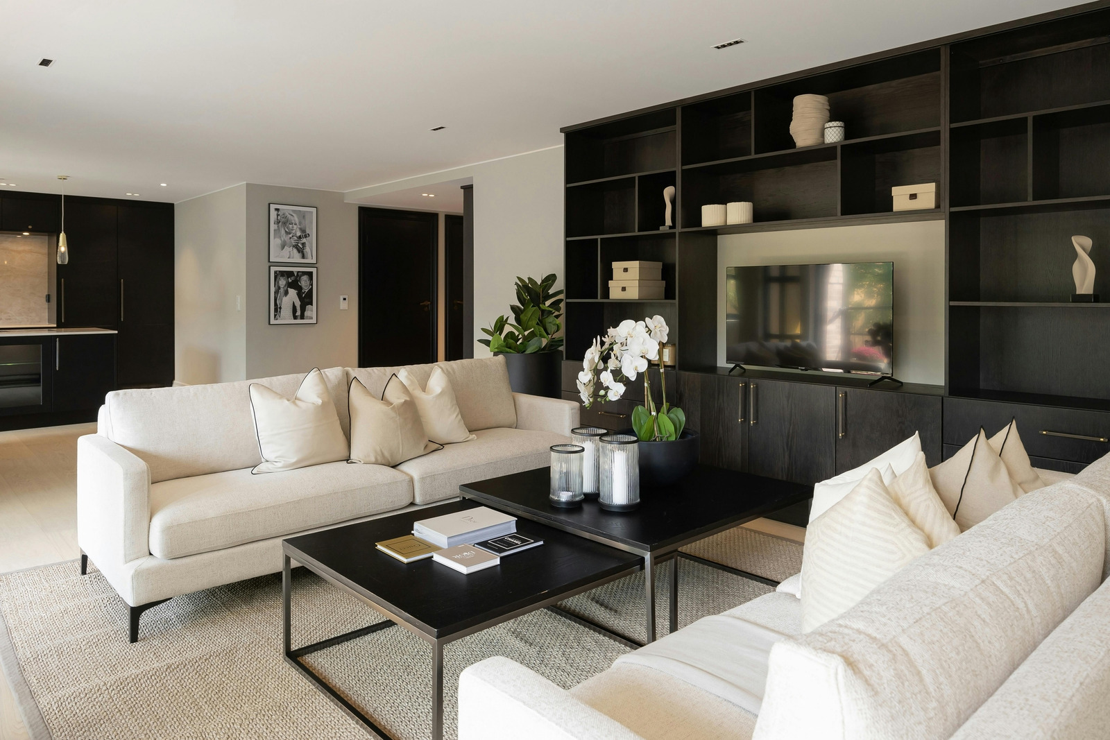 Interior Designers in Viman Nagar: Designing Around the Airport Corridor