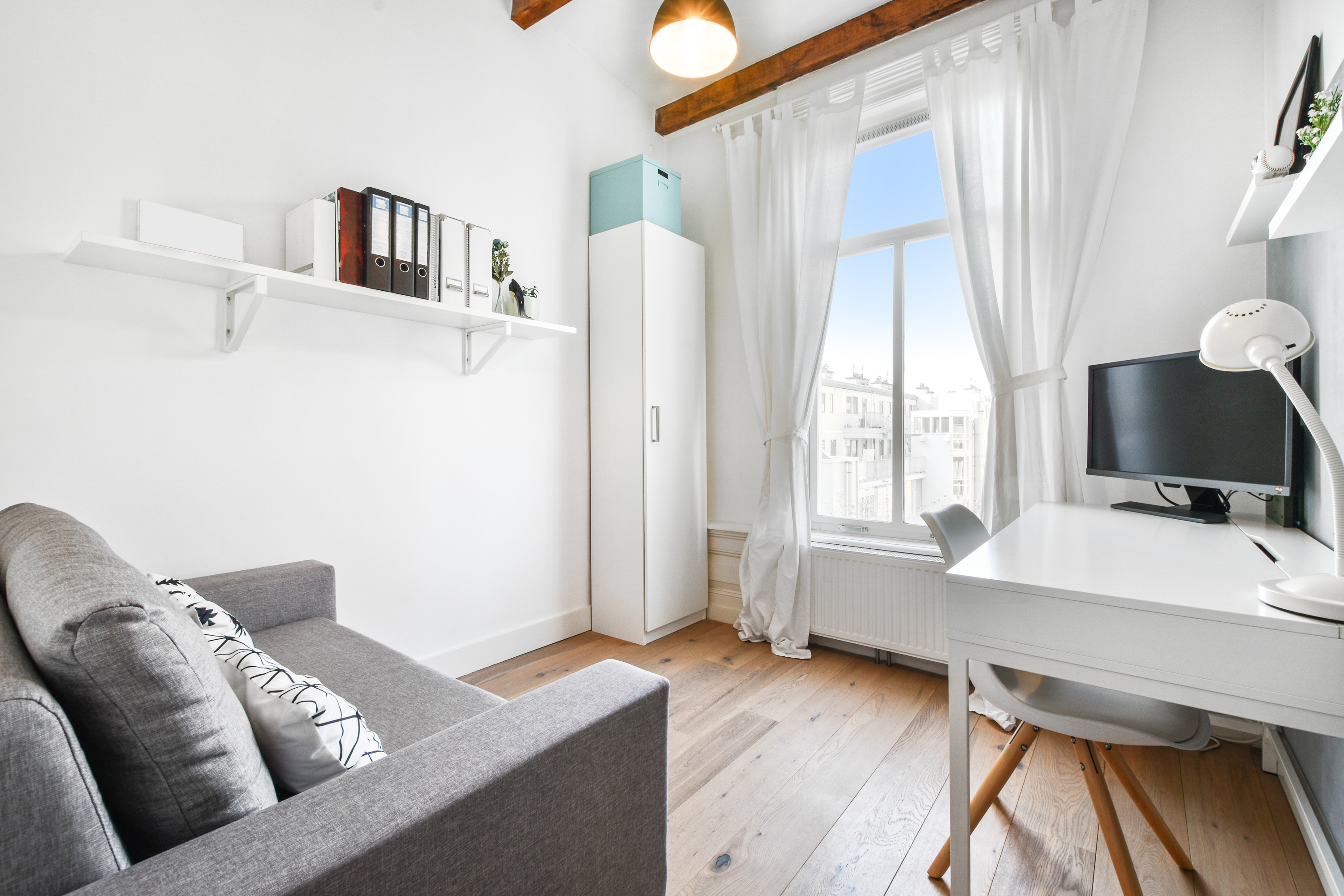 How to Plan a Low-Maintenance Rental Interior in Pune