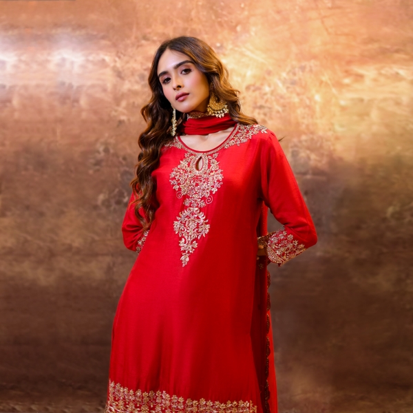 Scarlet Royal Grace in Red by Gaurav Dipika