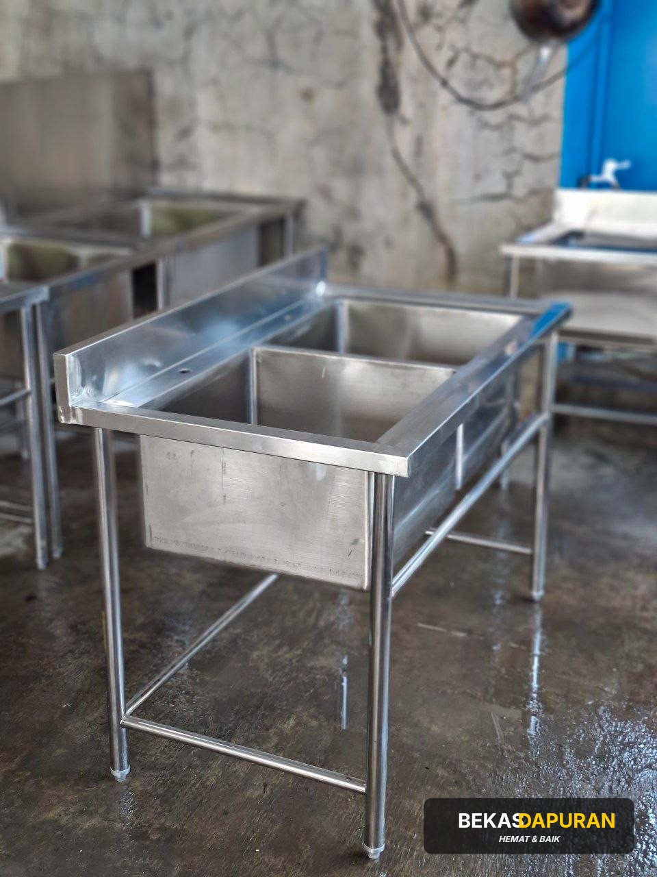 Sink 2 lubang Ukuran P:120 × L:70 × T:85 Ukuran lubang : 50 × 50 x 30 thumbnail