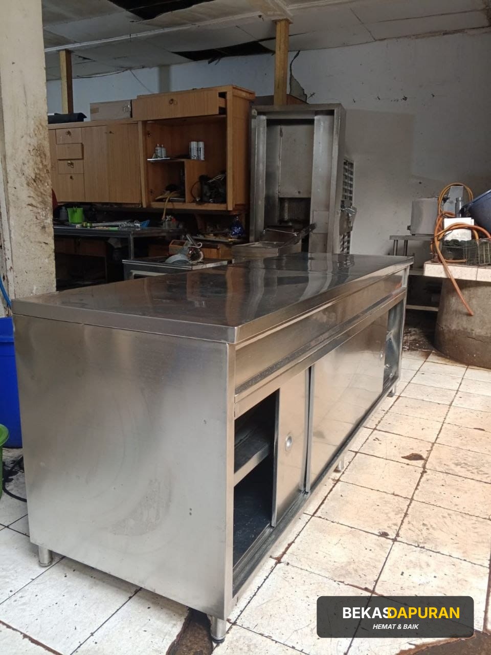 KABINET PINTU SLIDING thumbnail