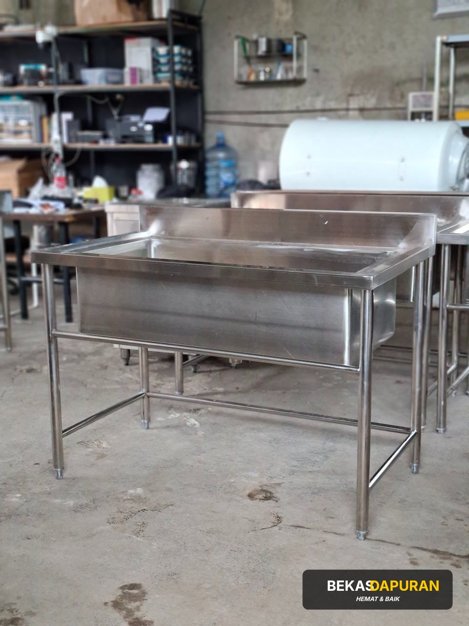 Sink 1 lubang jumbo Ukuran P:120 × L:70 × T:85 Ukuran lubang : 100 × 50 x 30 thumbnail