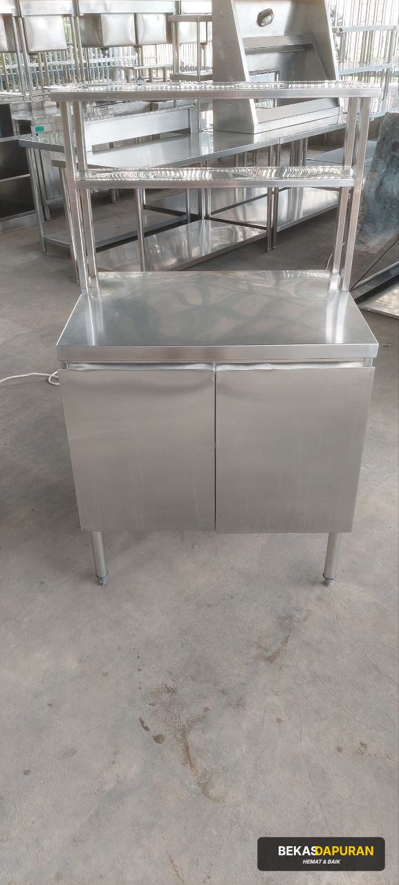 Meja kabinet counter + upper Ukuran P:80 × L:60 × T:85