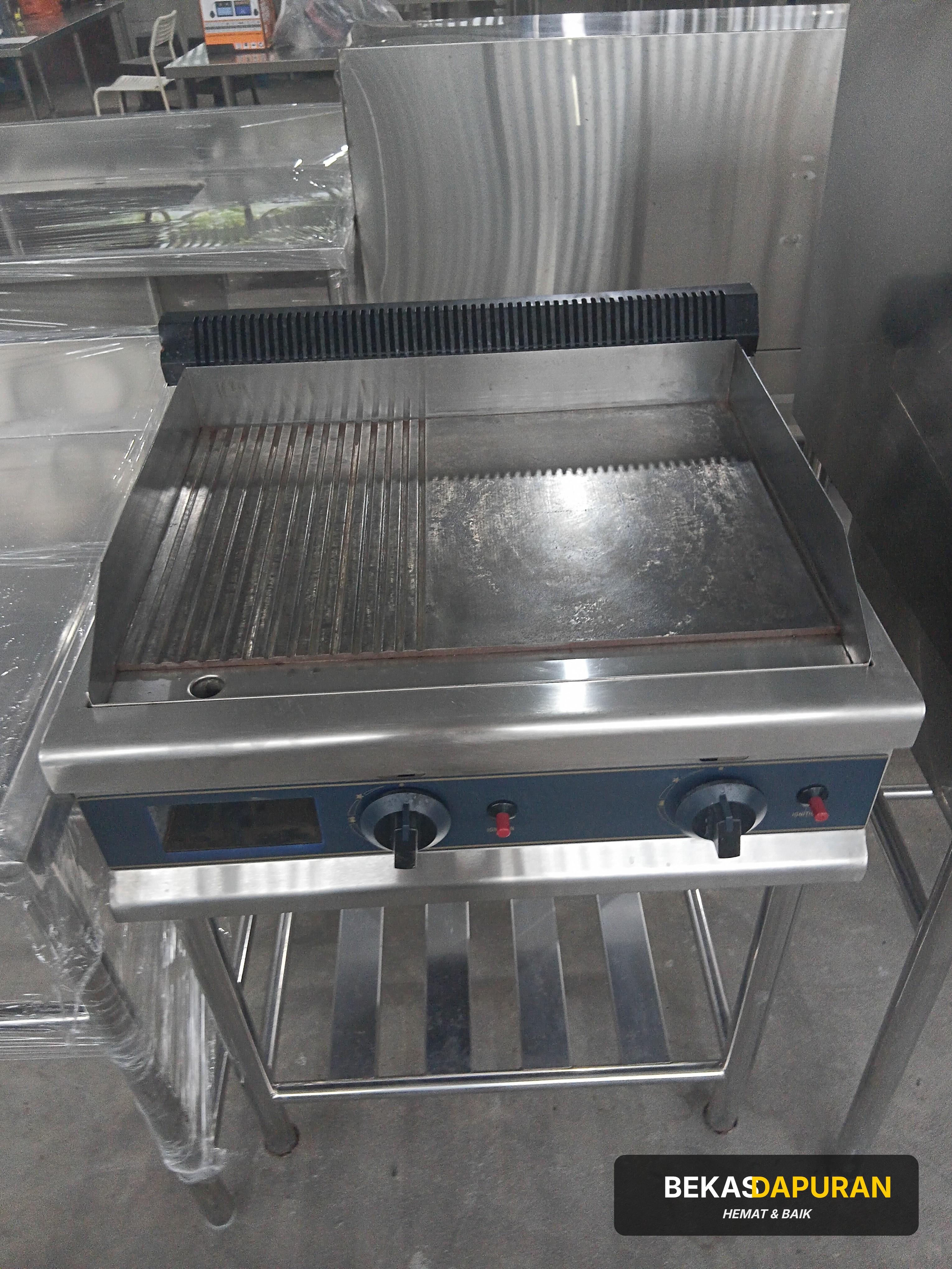 Kompor tepanyaki ukuran 65x57x85