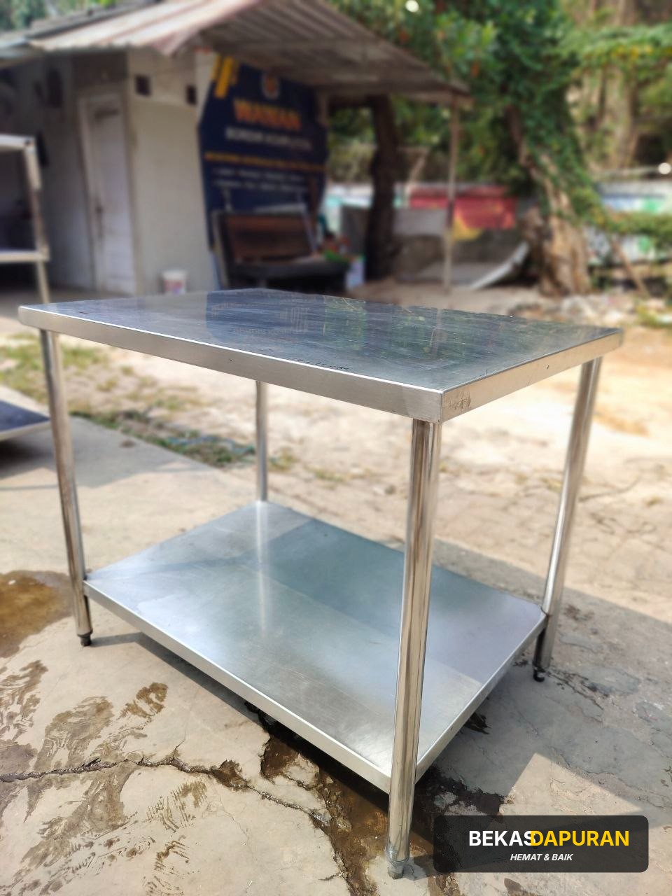 Meja 2 susun  Ukuran P 100 L 70 T 85