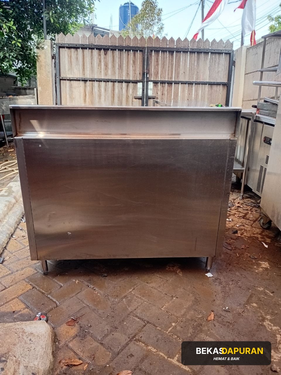 Meja kabinet ambalan pintu sleding becsples  Ukuran 110 x60x83