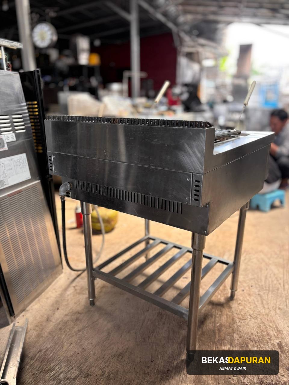 GRILL BATU LAVA  Ukuran 70x80x85 thumbnail