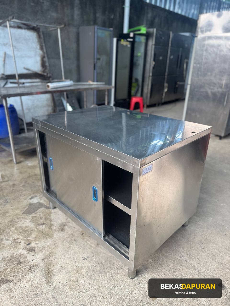 Kabinet pintu slide [ Depan Belakang ]