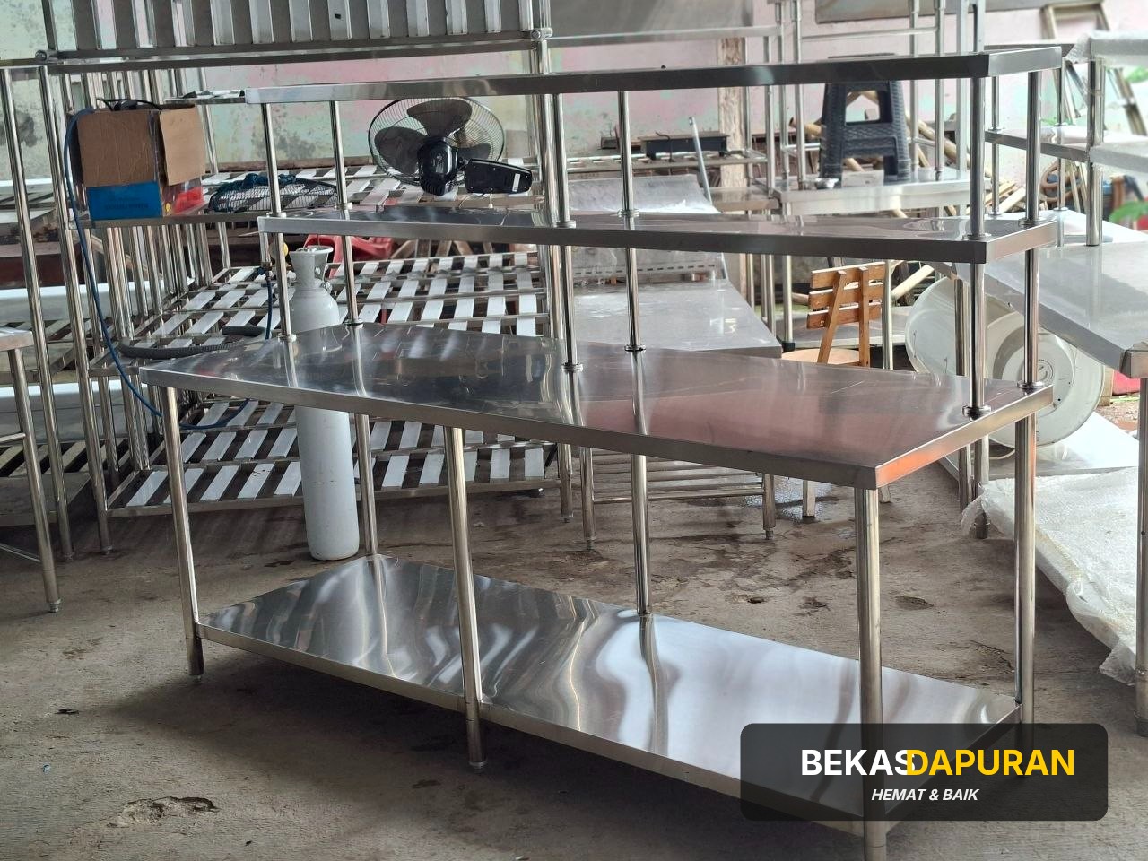 Meja 2 susun + upper 2 susun Ukuran P:200 × L:70 × T:85