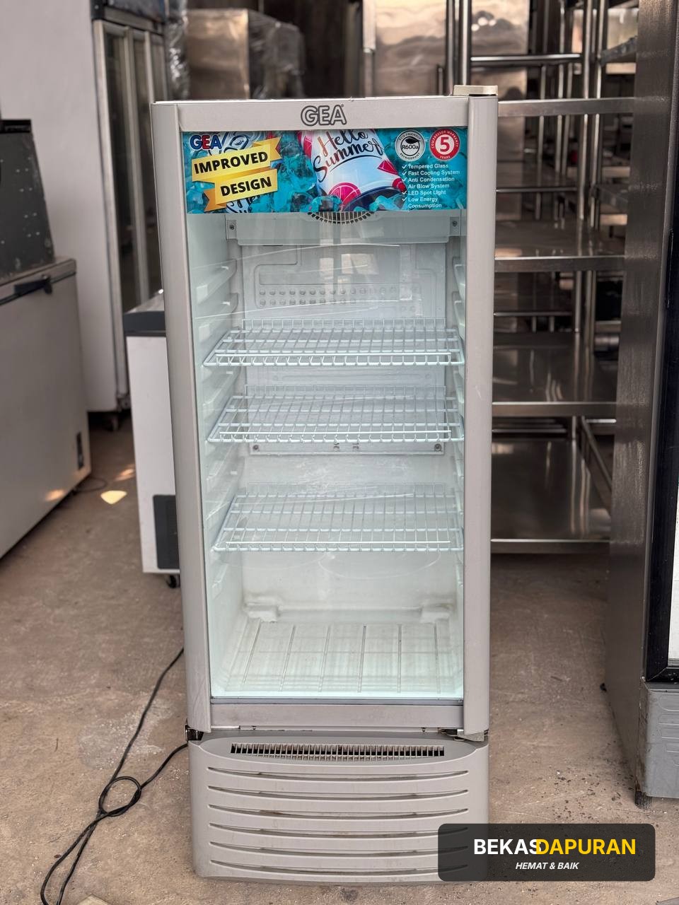 Showcase GEA 292 liter