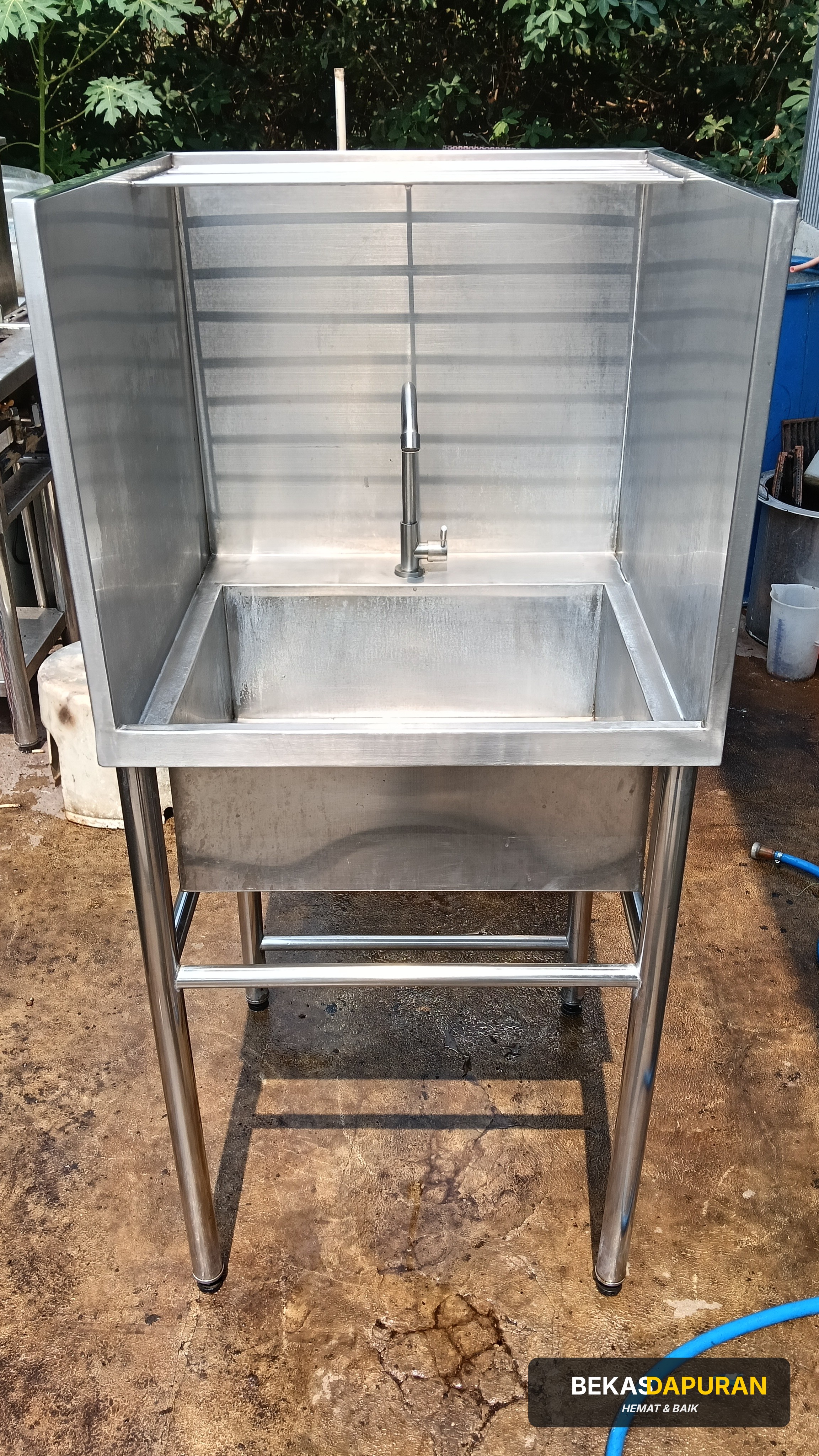 Single sink tirisan