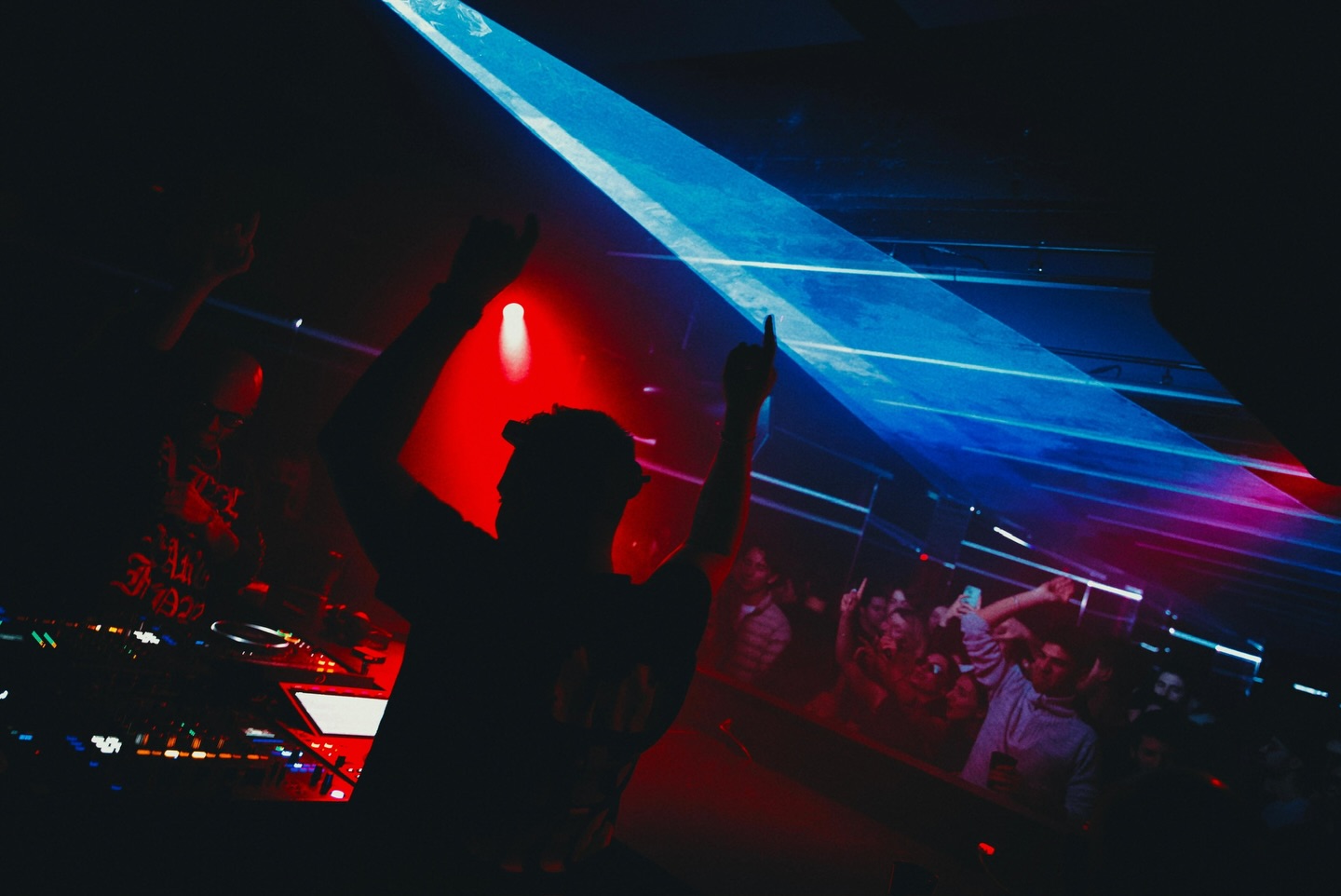 Super Club - Image 2