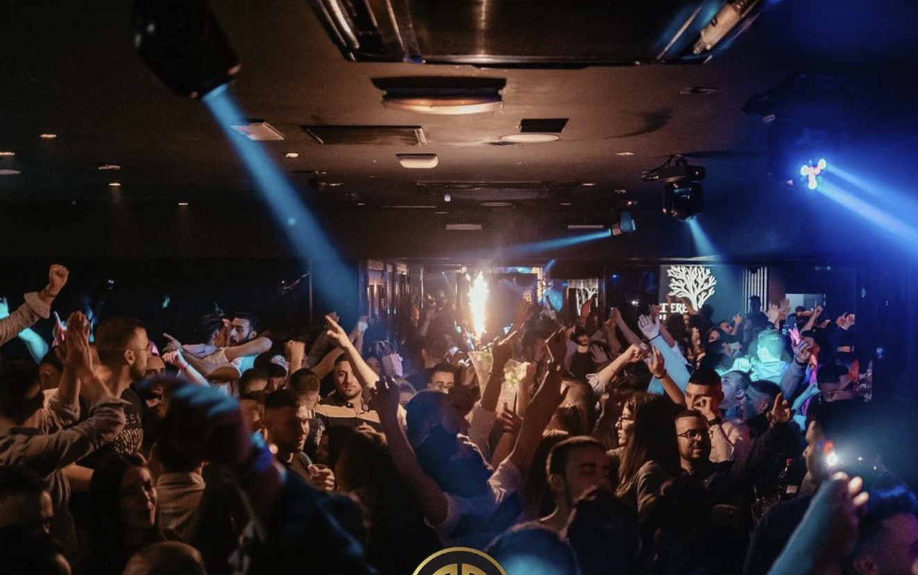 Shadow Club - Image 2