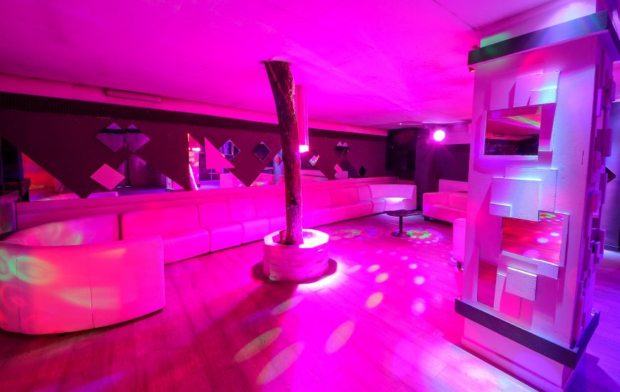 Black Hole milano - Image 2