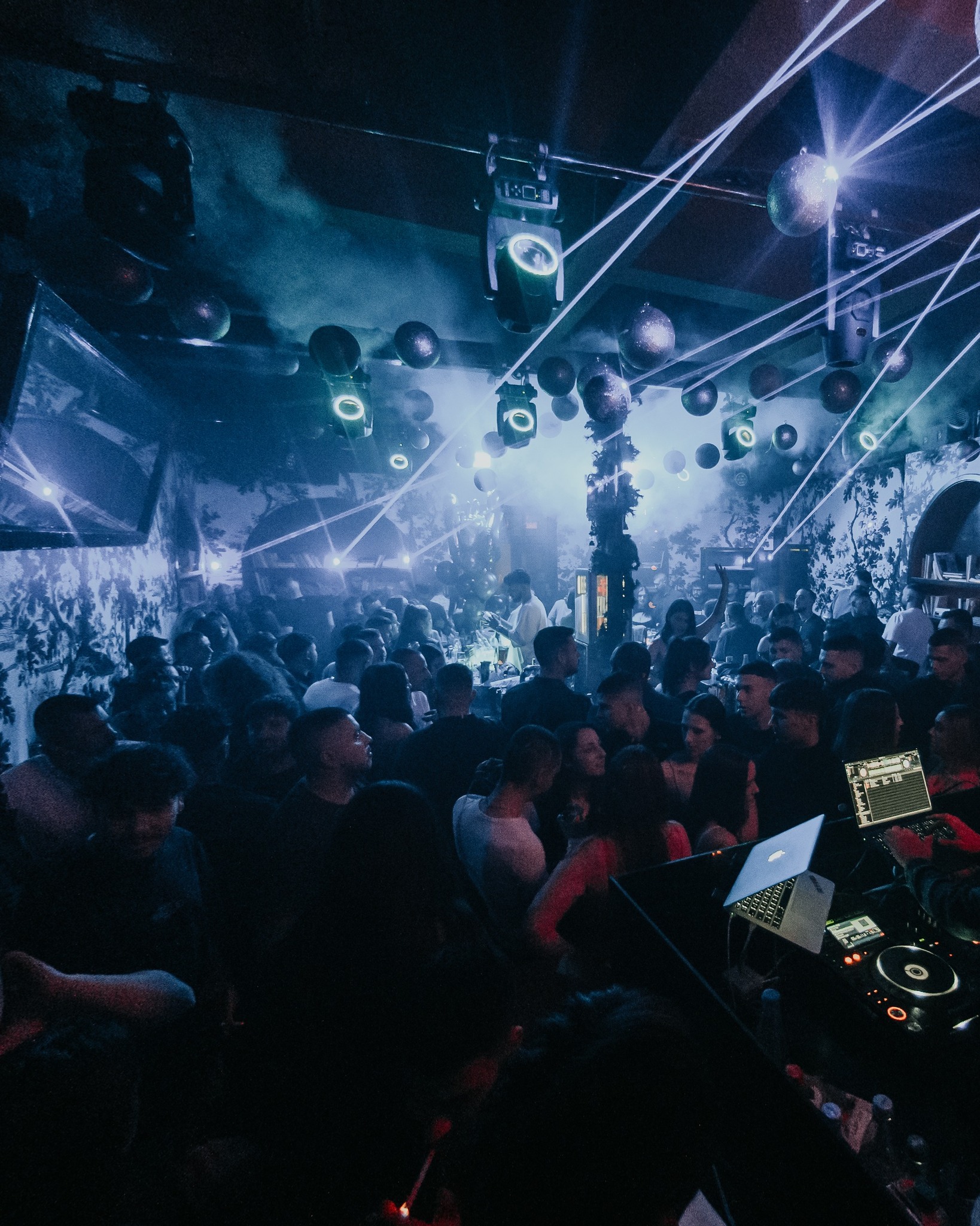 Destijl Club - Image 1