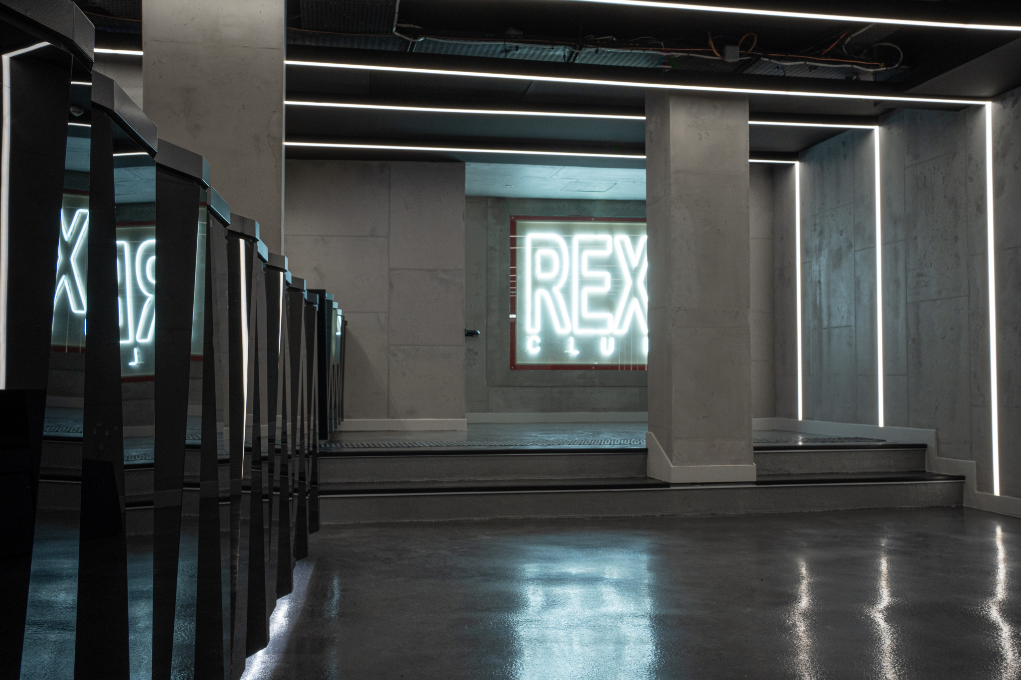 Rex Club - Image 1