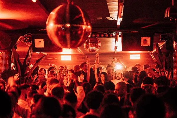 Sanctum Saint-Tropez - Image 3