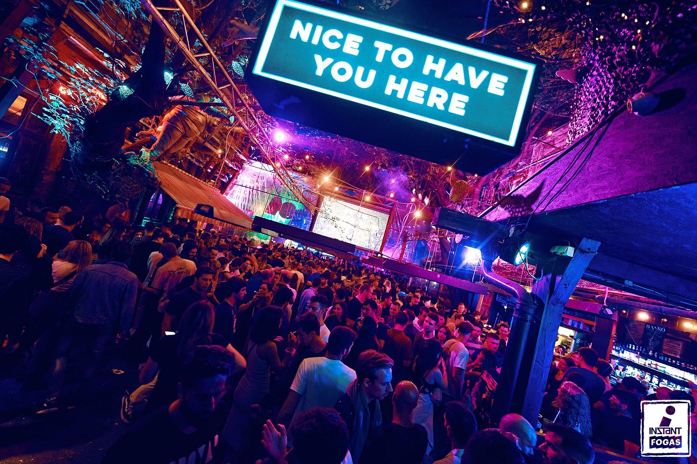 Instant-Fogas Complex