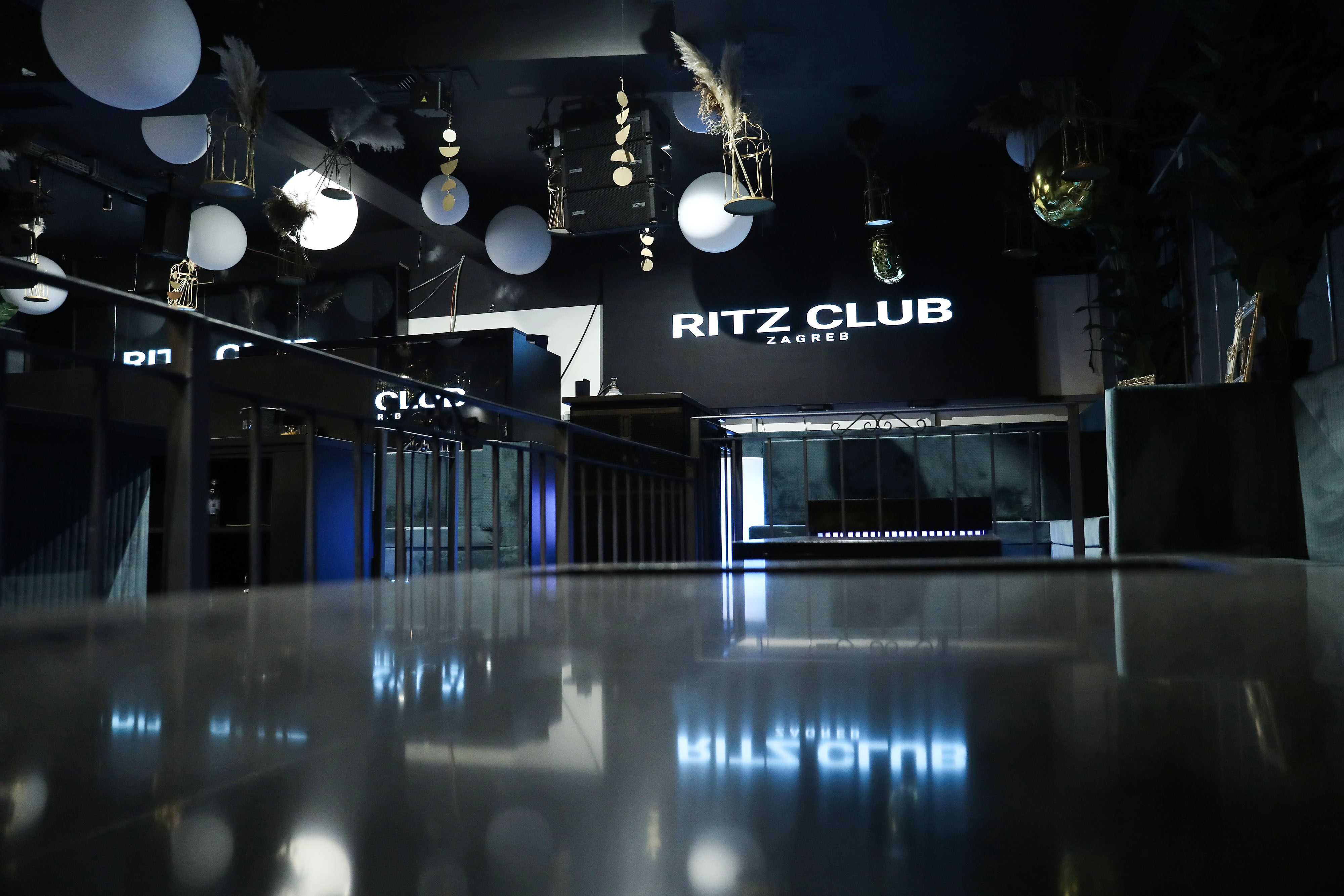 Ritz Club - Image 3