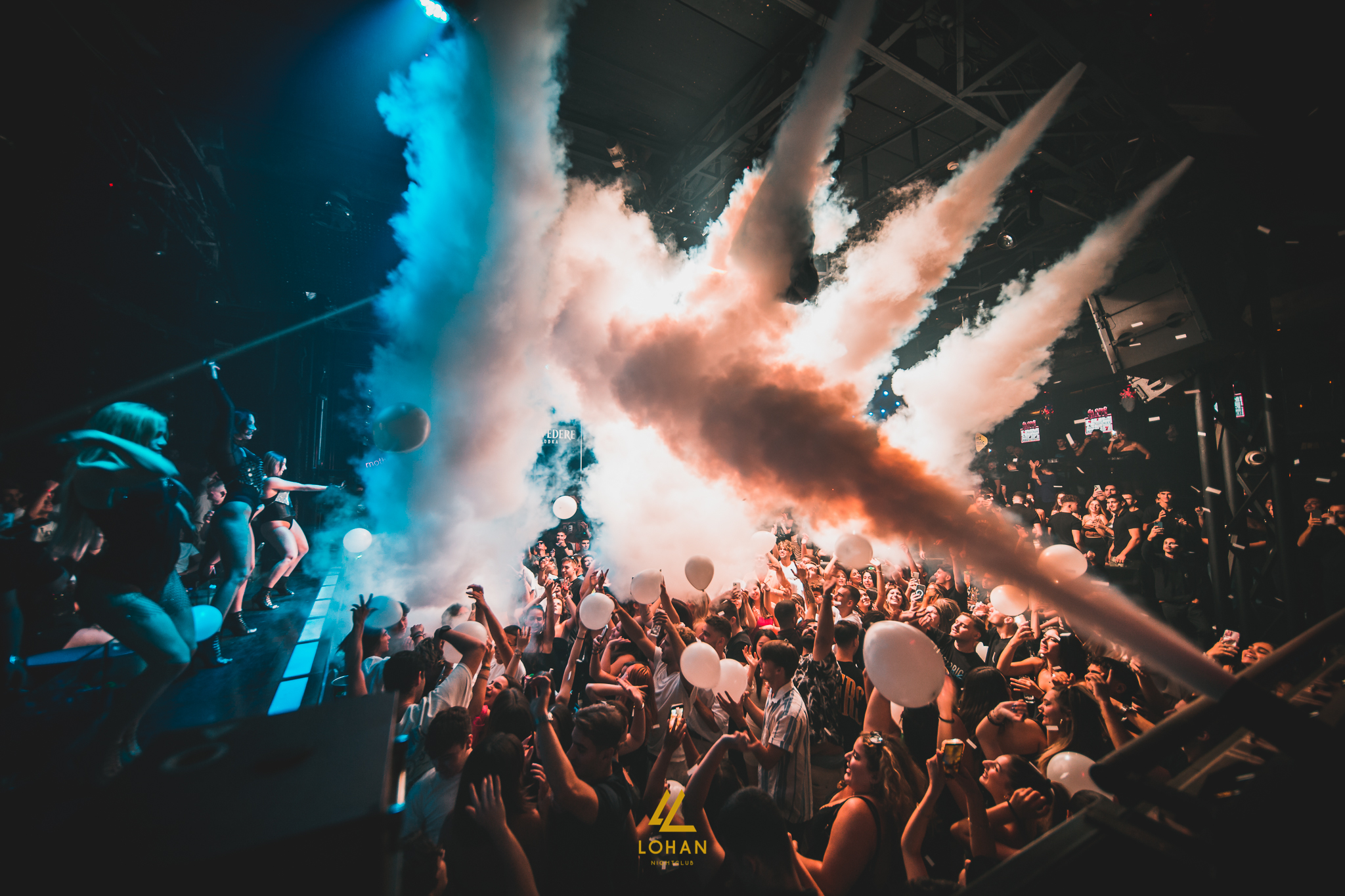 Lohan Nightclub - Image 1