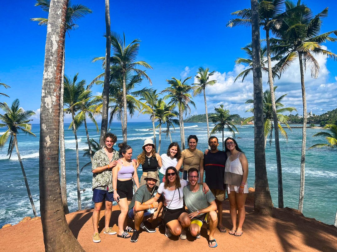 GET TO KNOW GUIA LANKA TOURS ABOUT US