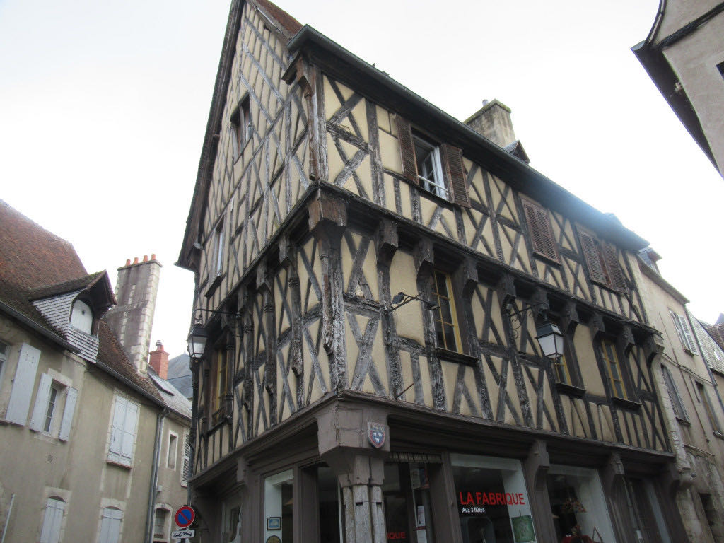 image - Bourges, comprendre la ville médiévale