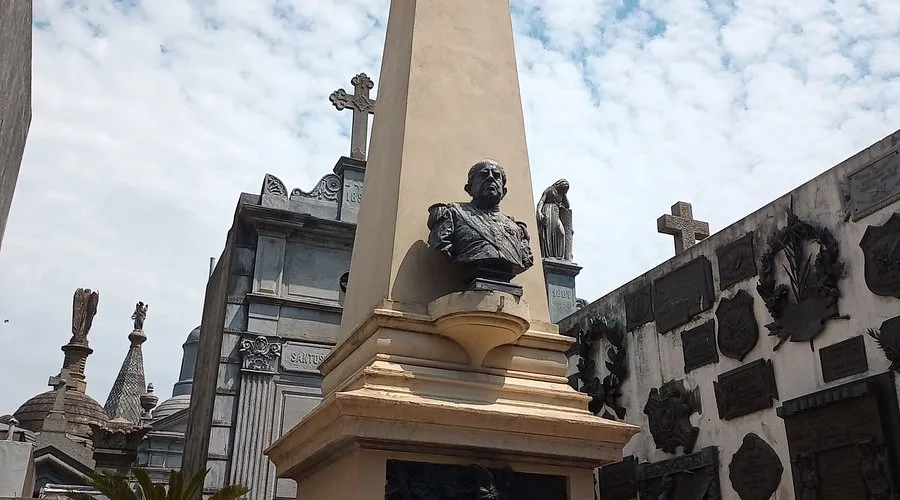 Mausoleo de Domingo Faustino Sarmiento