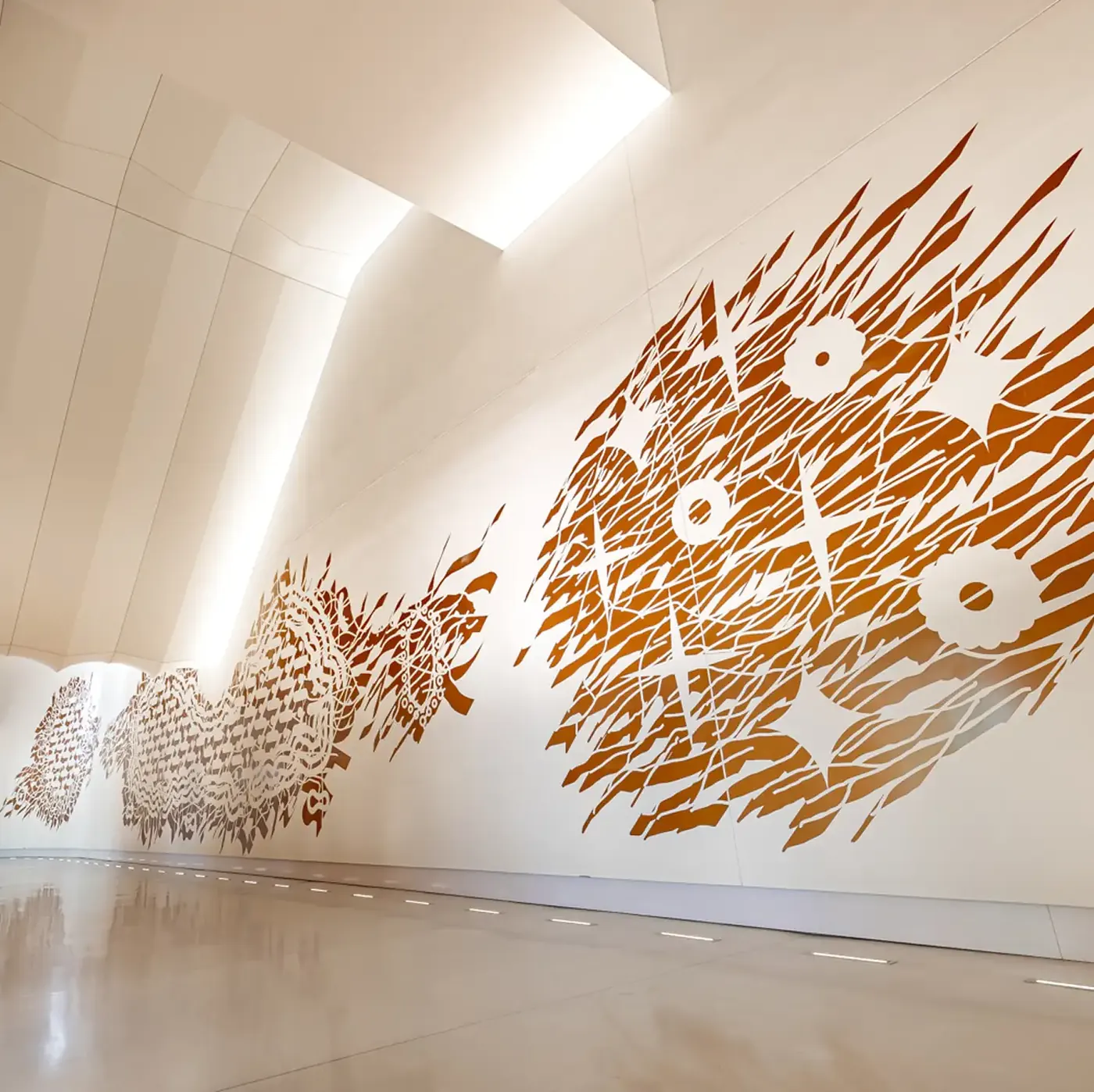 Mural de Pablo Siquier en el hall de Concepción