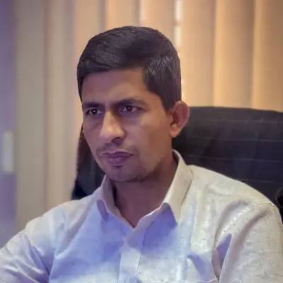 Shailesh Pokharel – guida locale in Nepal