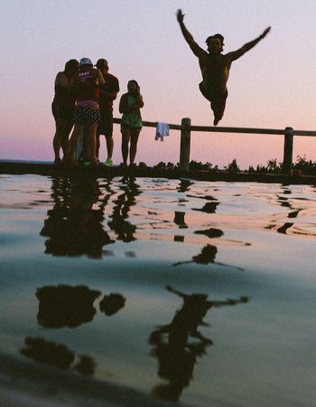 Unternehmungen abends mit Freunden