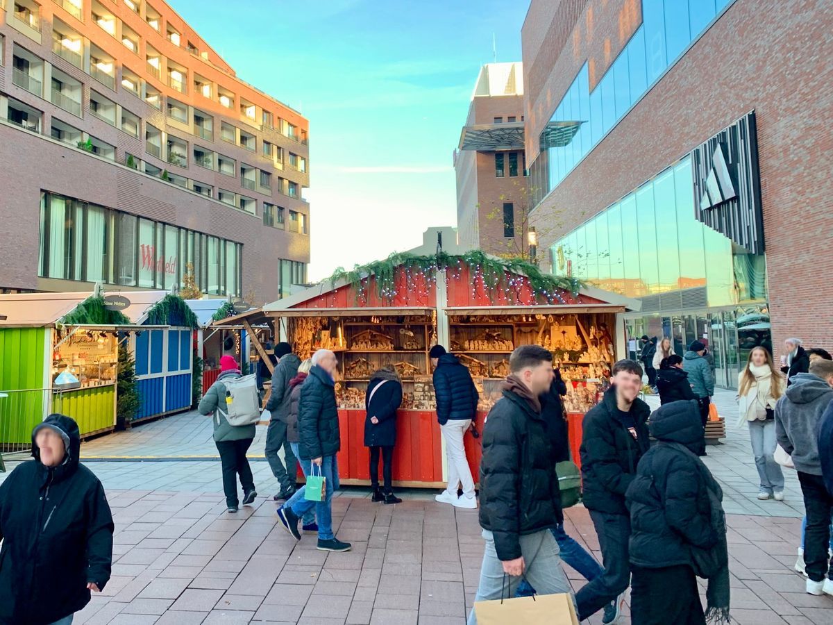 Weihnachtsmarkt Westfield Hamburg-Überseequartier: Bild Nr. 1