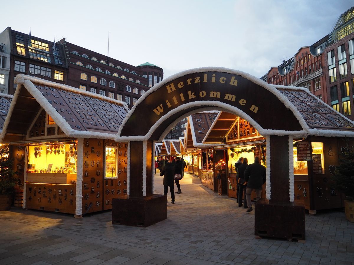 Weihnachtsmarkt ZERBE Hamburger Weihnachtsmarktbetriebe GmbH: Bild Nr. 1