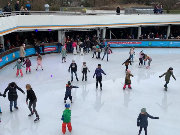 Schlittschuh EisArena Hamburg: Bild Nr. 3