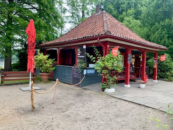 Tretboot Liebesinsel Bootsvermietung: Bild Nr. 2