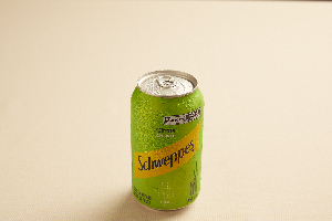 Schweppes Citrus Leve em Açúcares