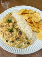 Frango ao molho curry