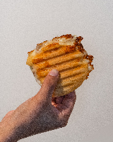 Misto no Pão de Queijo (Panino)