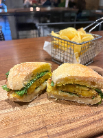 lanche de banana à milanesa