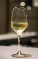 Taça de vinho branco
