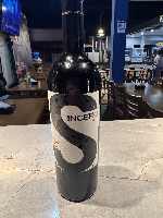 Garrafa de vinho importado