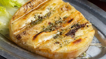 Provolone c/ Abacaxi