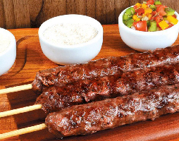 Espeto de Kafta