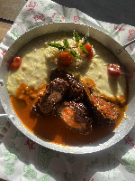 Bracciola siciliana com Polenta  cremosa