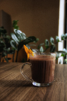 Chocolate Quente com Laranja